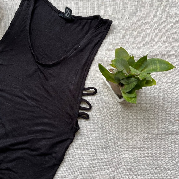 NWOT Forever21 Black Deep Armhole Bodysuit - Picture 7 of 8